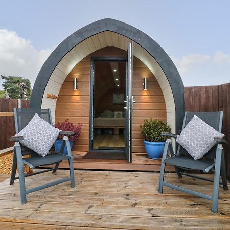 The Pod At Bank House Farm Villa Stafford Buitenkant foto
